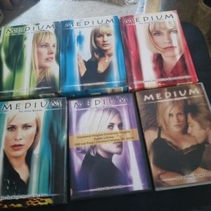 𝅺MEDIUM 6 season 1-3 no four seasons 5-7